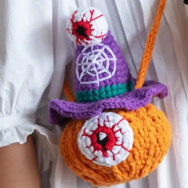 Knitting Kits: Halloween Eyeball Pumpkin Crochet Kit - Image 3