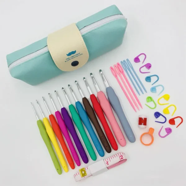 Knitting Kits: Ergonomic Crochet Hooks Set, 11 Sizes - Image 4