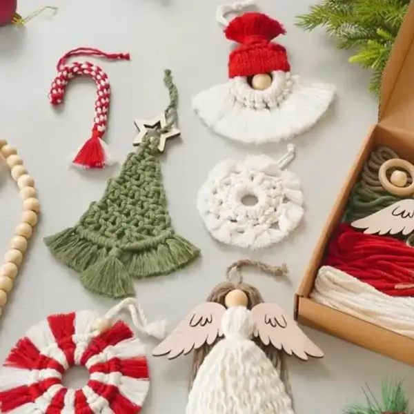 Knitting Kits, Christmas Crochet Kit for Beginners - Image 4