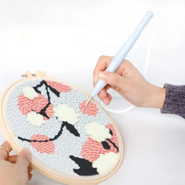 Knitting Kits: Easy Flowers Punch Needle Set - Image 4