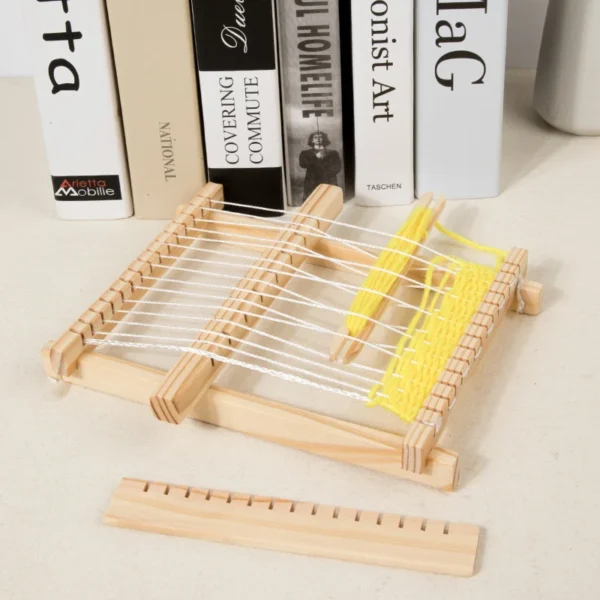 Knitting Kits: Wooden Loom Set for DIY Beginners - Image 4